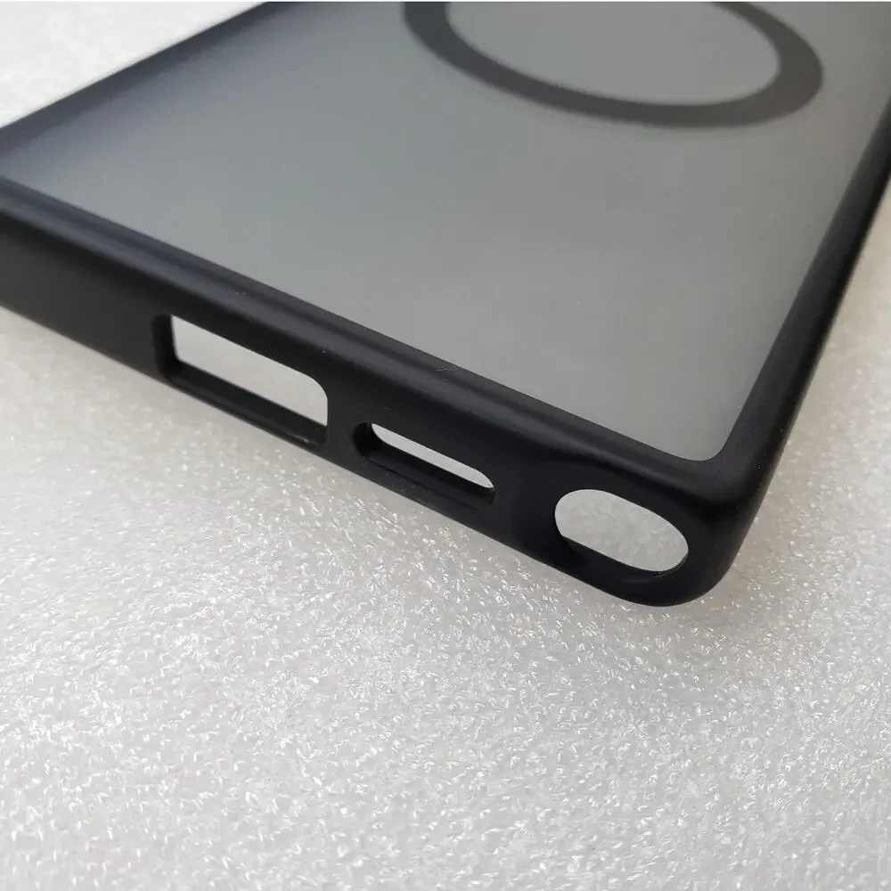 TORRAS Magnetic Translucent Case for Samsung Galaxy S25 Ultra. Black